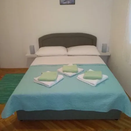 Apartment Lovro & Roko