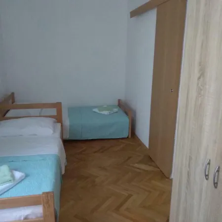 Lovro & Roko Apartment