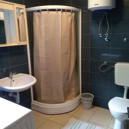 Apartman Lovro & Roko *