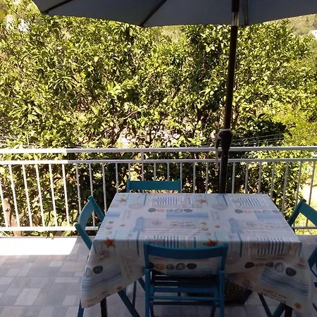 Apartman Lovro & Roko *